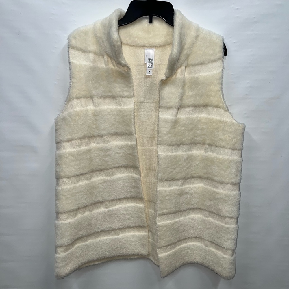 Wynne Collection Vest Women’s Medium White Open Front Nylon Blend Faux Fur